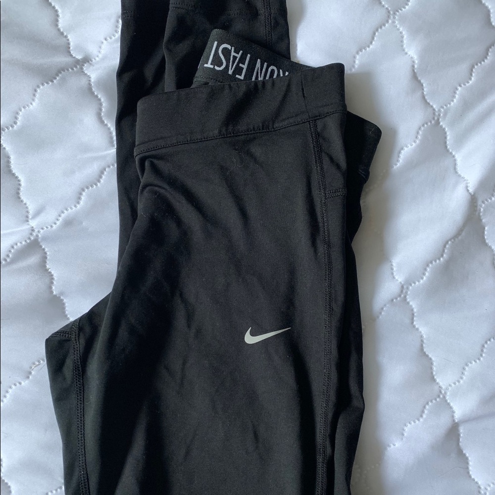 nike leggings small